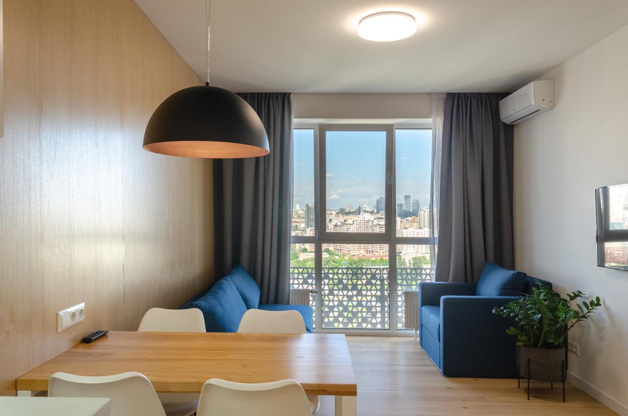 Petrovdom 205-206 Panoramic City View Apartments At Rc Kvartet, Central Railway Station Kiev Eksteriør billede